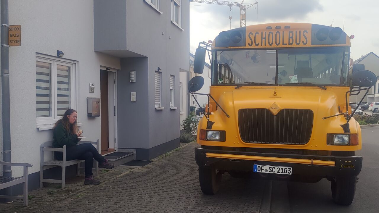 16 hainstadt