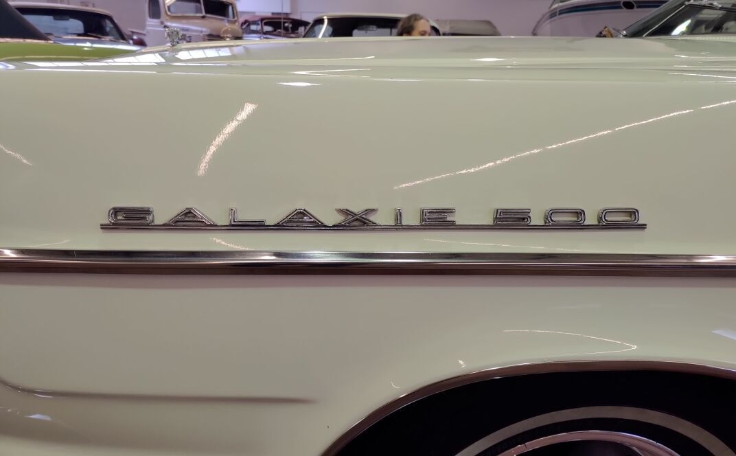 Fahrerseite galaxie 500 schriftzug