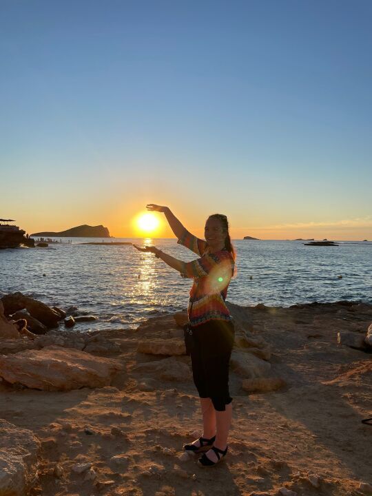 Kati im sonnenuntergang